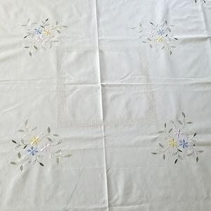 Hand embroidered Italian tablecloth + napkins